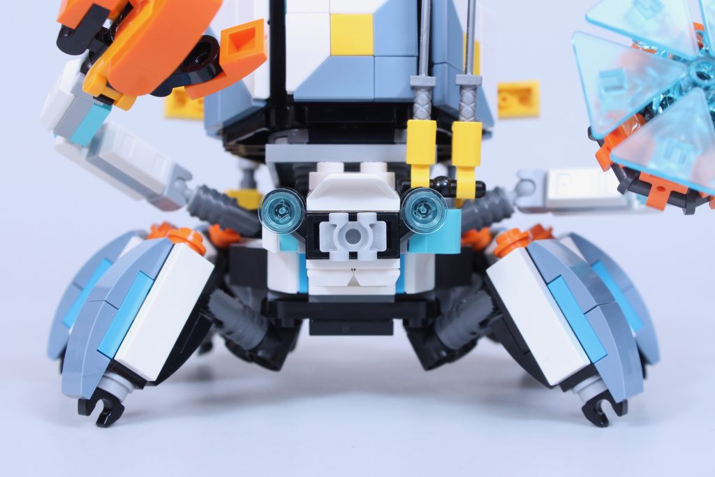 LEGO Horizon Adventures 77037 Aloy Varl vs. Shell Walker Sawtooth review 11 1024x683