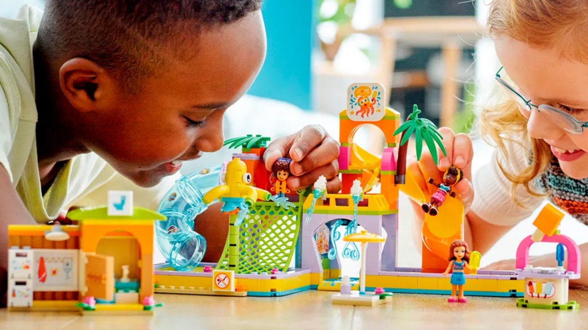 LEGO water park gift-with-purchase rumoured for 2024