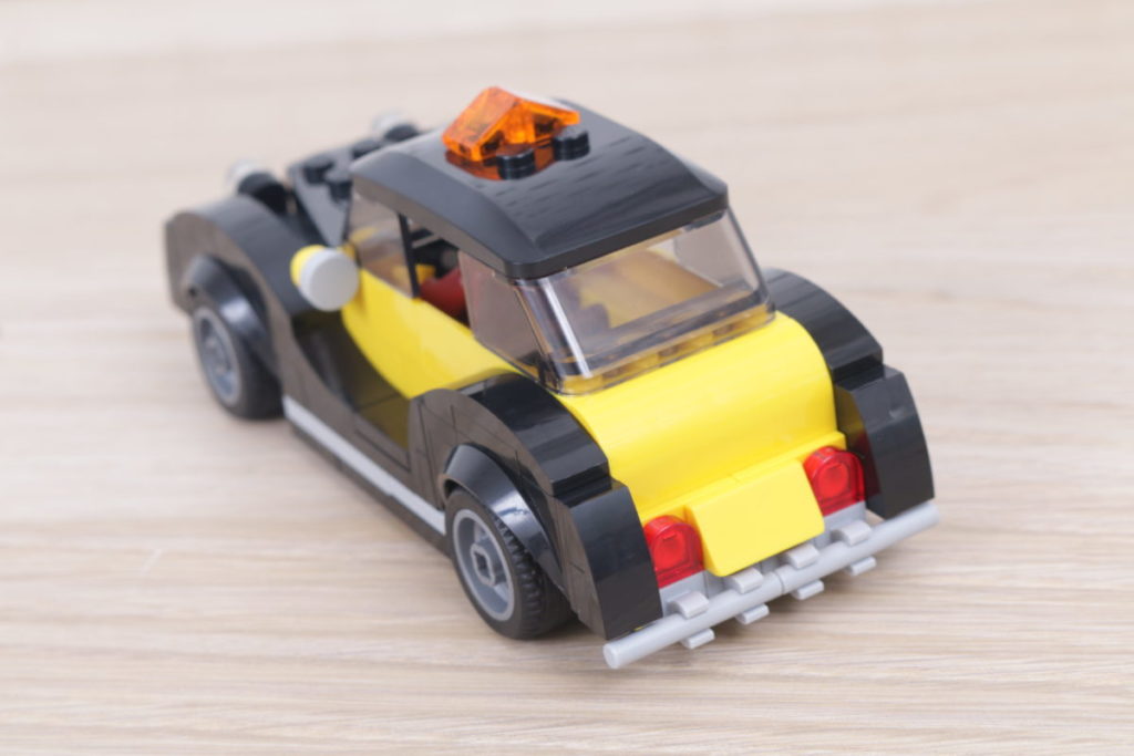 LEGO Creator Expert 40532 Vintage Taxi gift with purchase review 13 1024x683