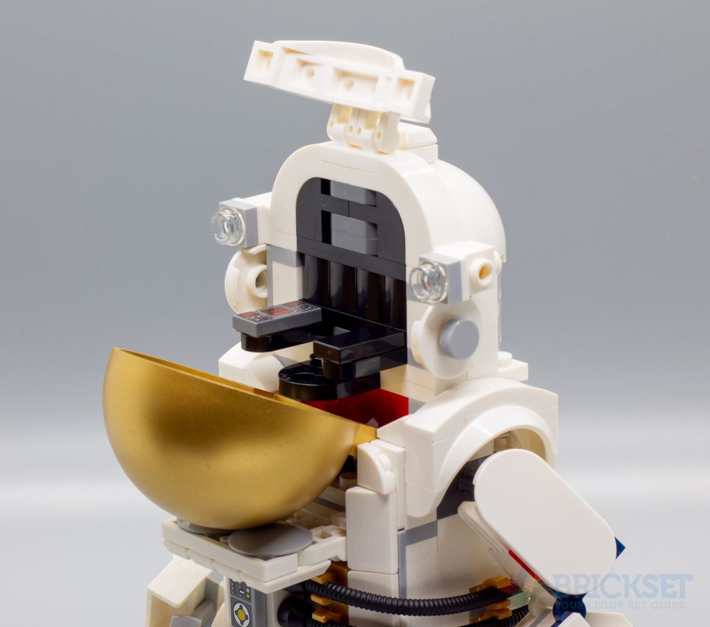 BRICKSET LEGO Creator 3 in 1 31152 Space Astronaut review 1 1024x904