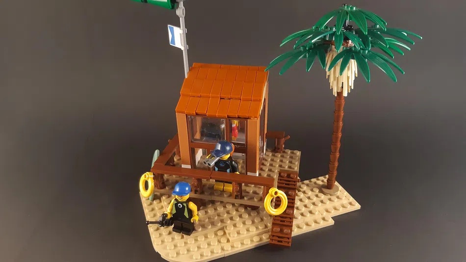 LEGO Ideas Lifeguard Shack