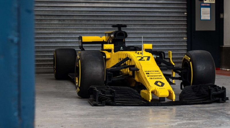 Full size LEGO Renault R.S.17 coming up for auction