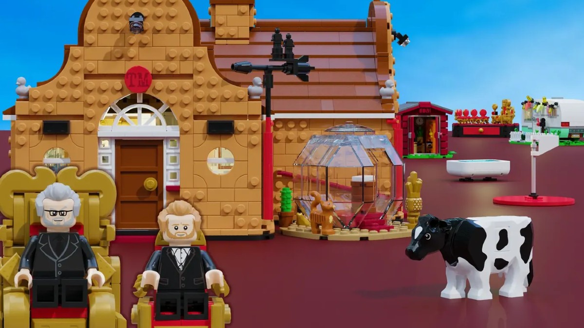 LEGO Ideas Taskmaster has the thumbs up from Alex Horne