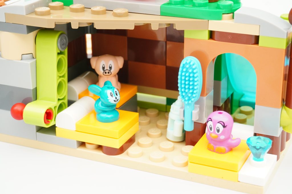 LEGO Sonic the Hedgehog 76992 Amys Animal Rescue Island review 8 1024x683