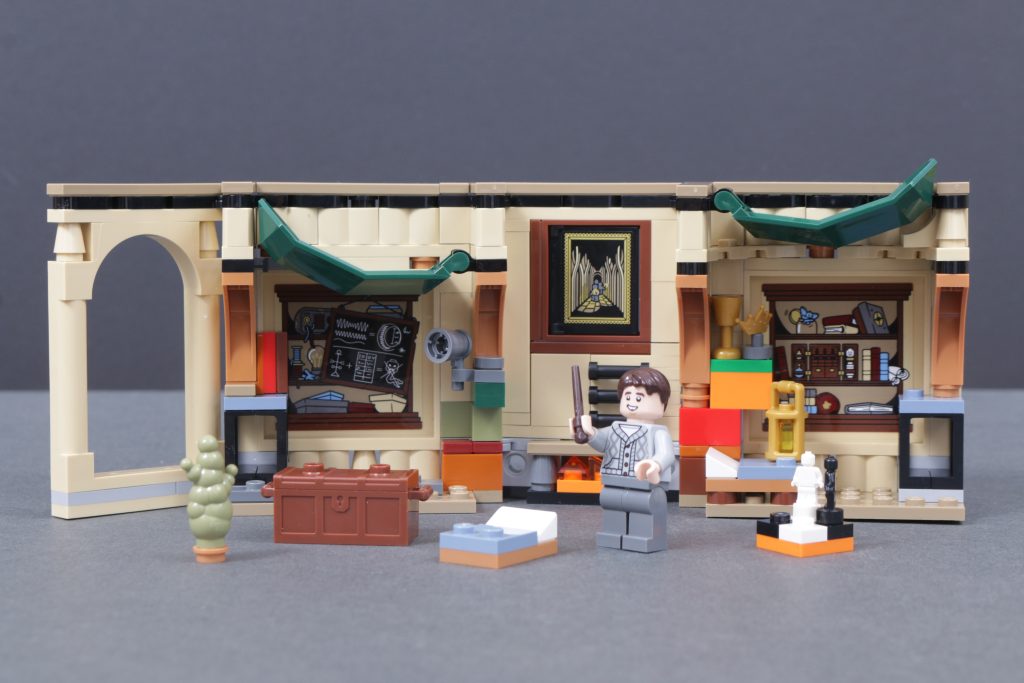 LEGO Harry Potter 40770 Hogwarts Castle Room of Requirement review 2 1024x683