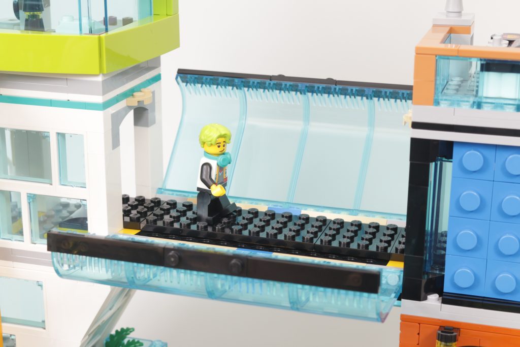 LEGO City 60380 Downtown review 46 1024x683