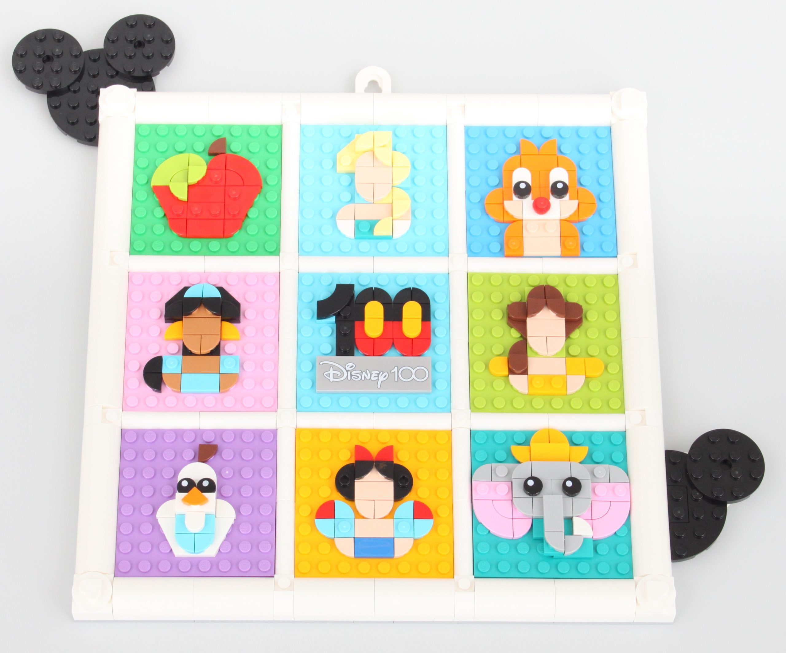 LEGO Disney 43221 100 Years of Disney Animation Icons review 3 scaled
