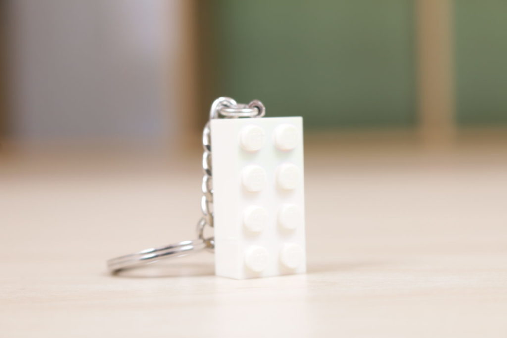 LEGO brick metallic and iridescent keychains review 8 1024x683