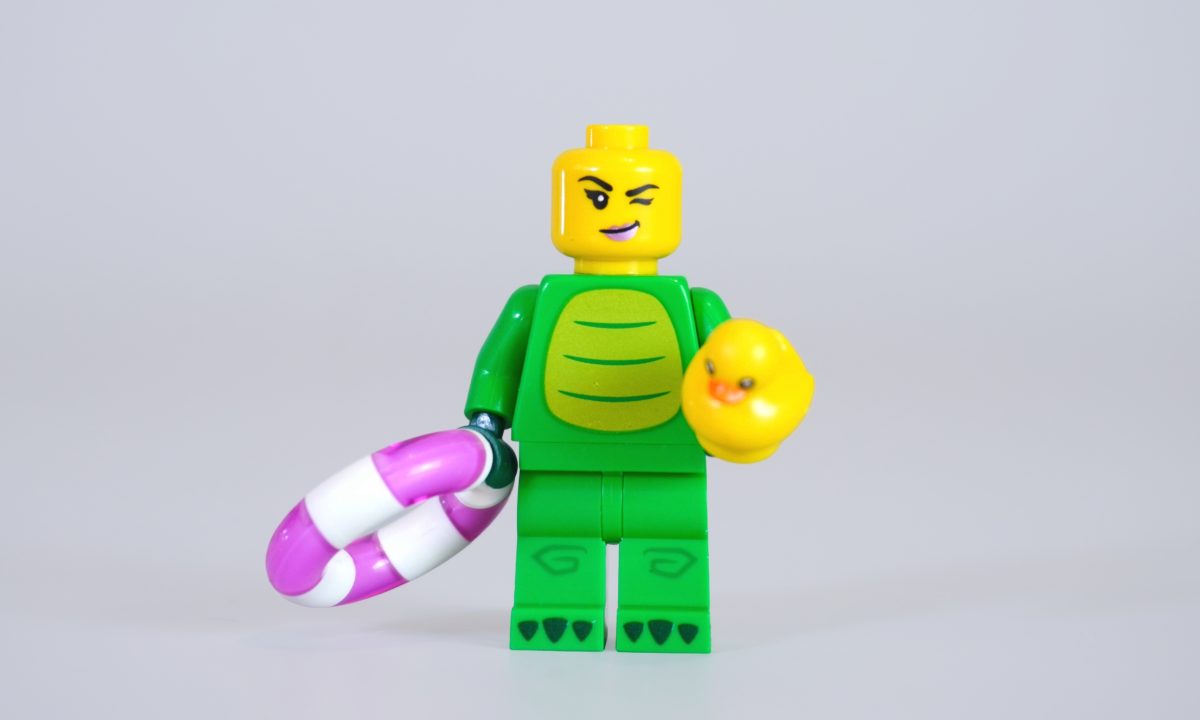 LEGO Collecctible Minifigures Series 28 review 008 1200x720