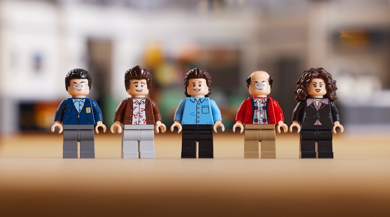 Recreate the cast of LEGO Ideas 21328 Seinfeld in new event