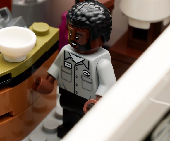 lego 21336 the office darryl