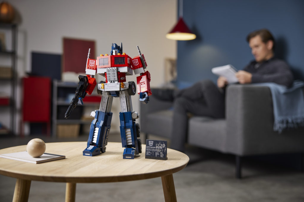 LEGO Transformers 10302 Optimus Prime 10 1024x680