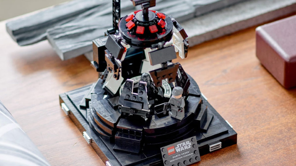 LEGO Star Wars 75296 Darth Vader Meditation Chamber 1024x576