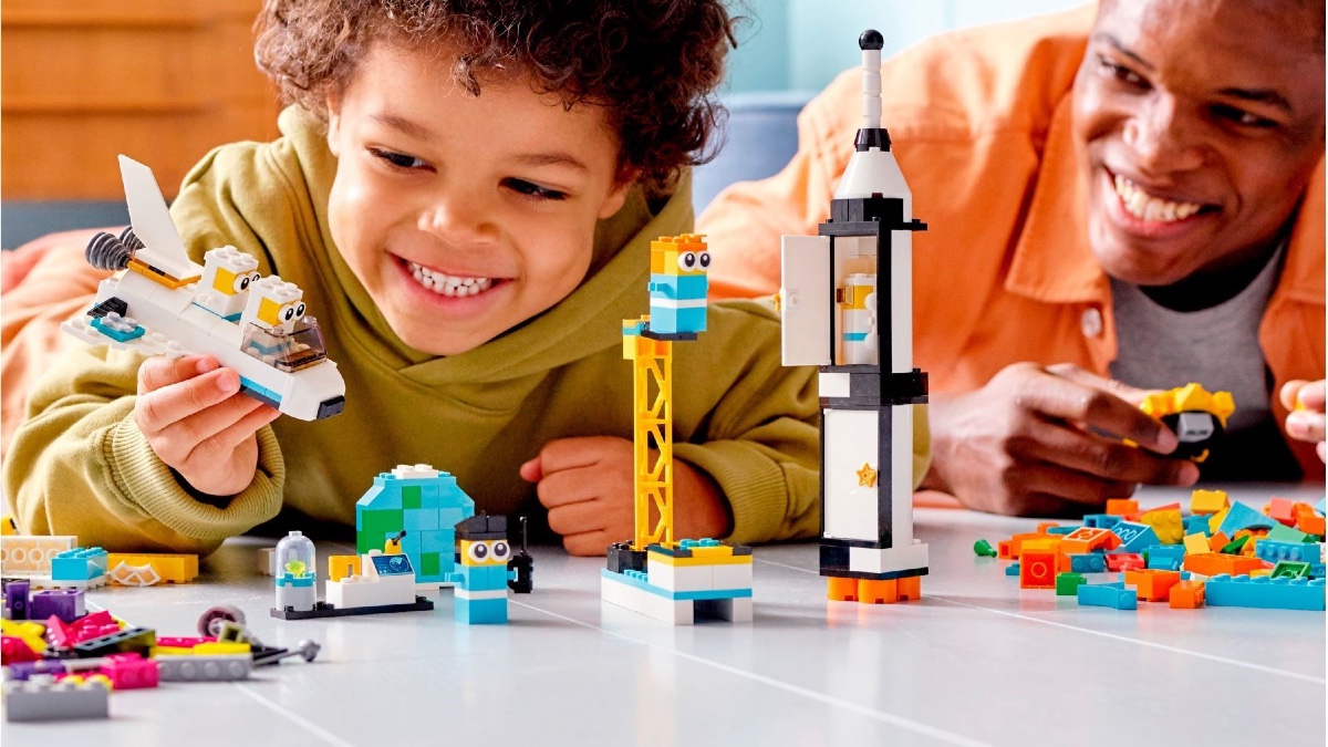 LEGO Classic 11022 Space Mission launches today in the US