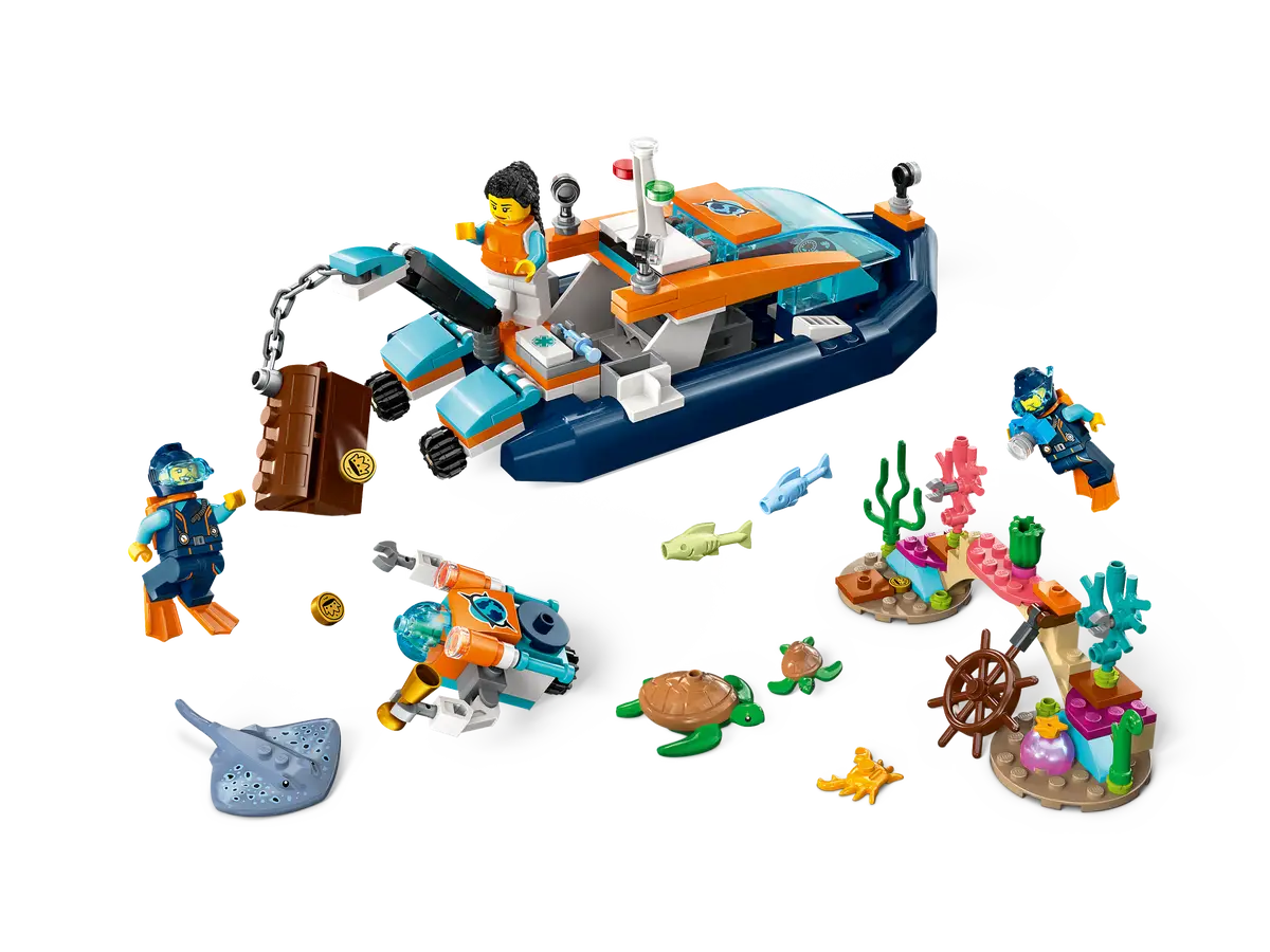LEGO City 60377 Explorer Diving Boat 2