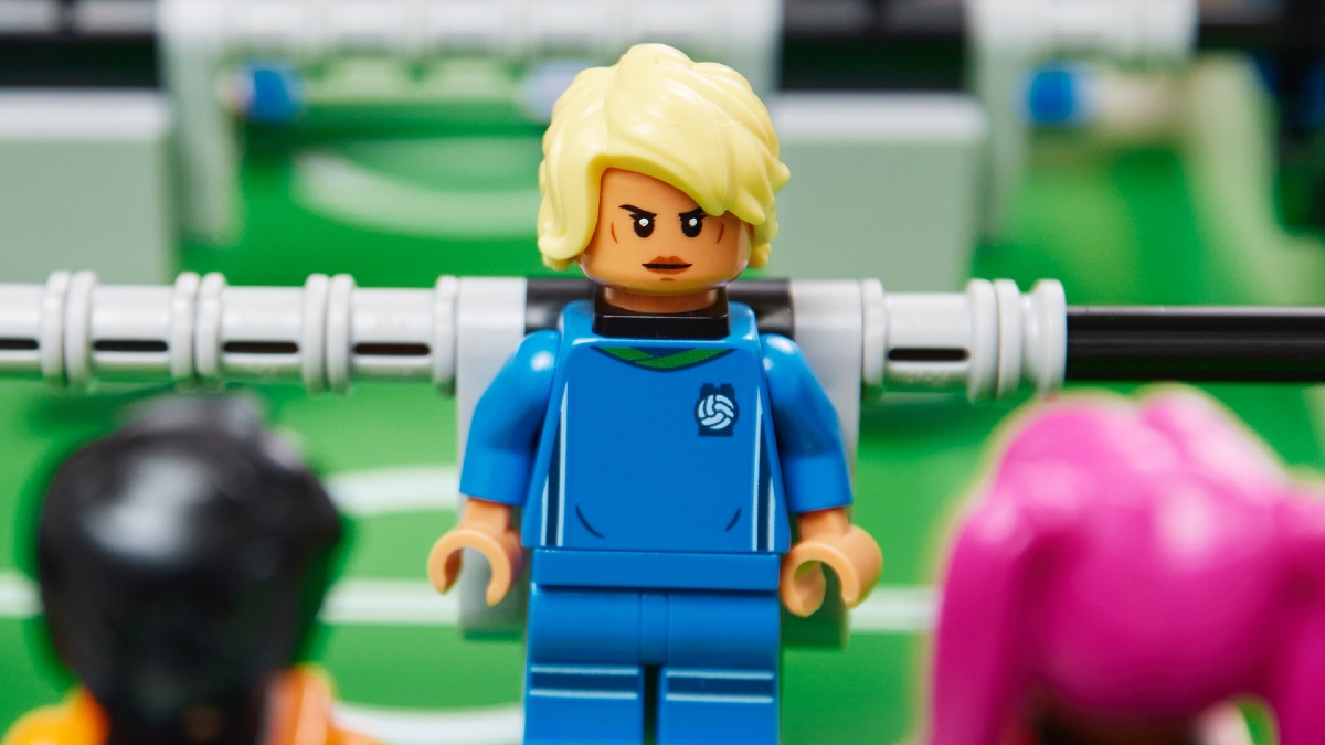LEGO explains why 21337 Table Football leaves behind yellow minifigures