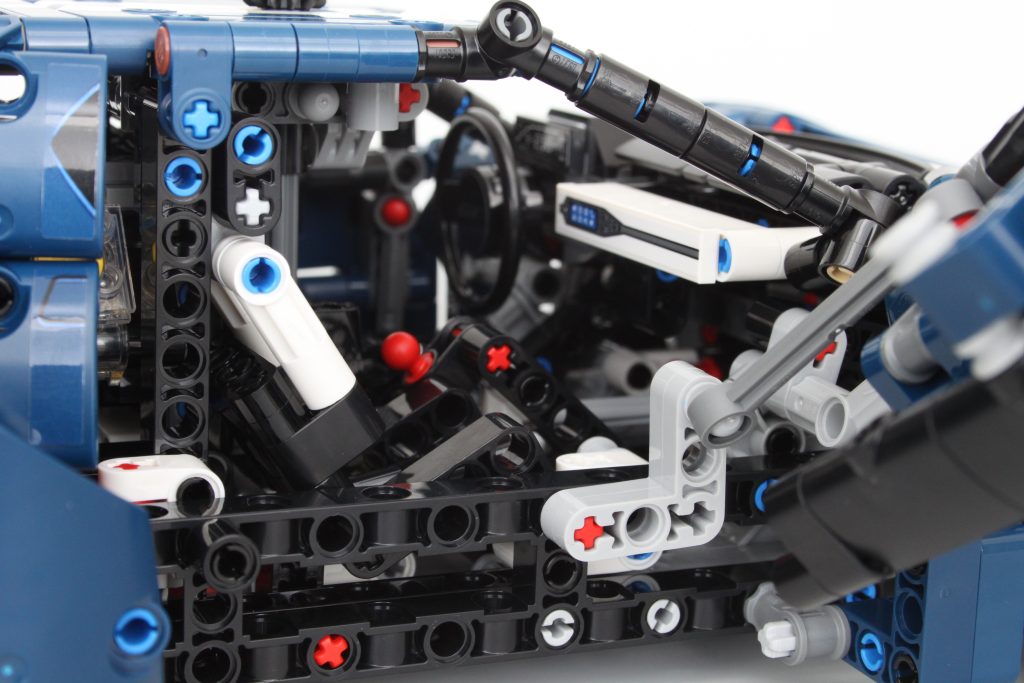 LEGO Technic 42154 2022 Ford GT review 23 1024x683