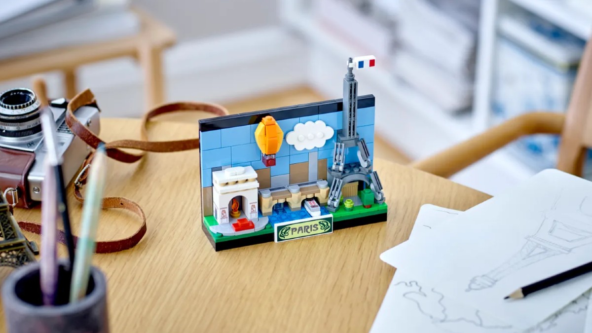 Recreate Paris with the third LEGO postcard model today