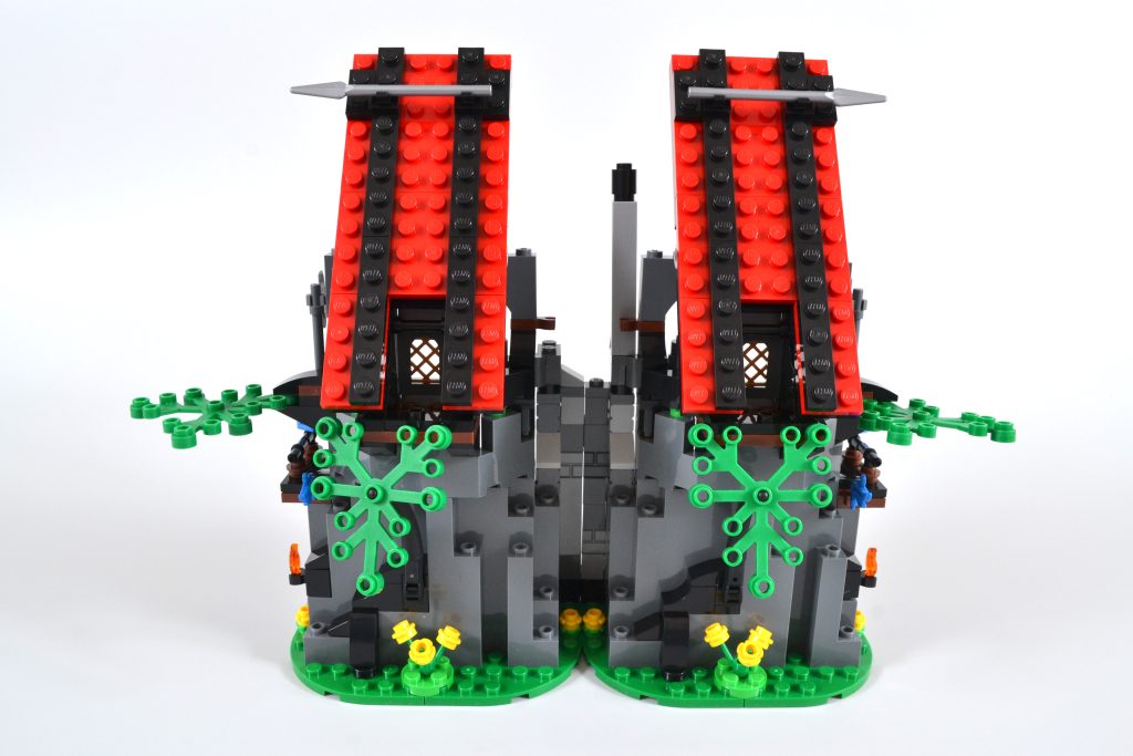 LEGO 40601 Majistos Magical Workshop 19 1024x683