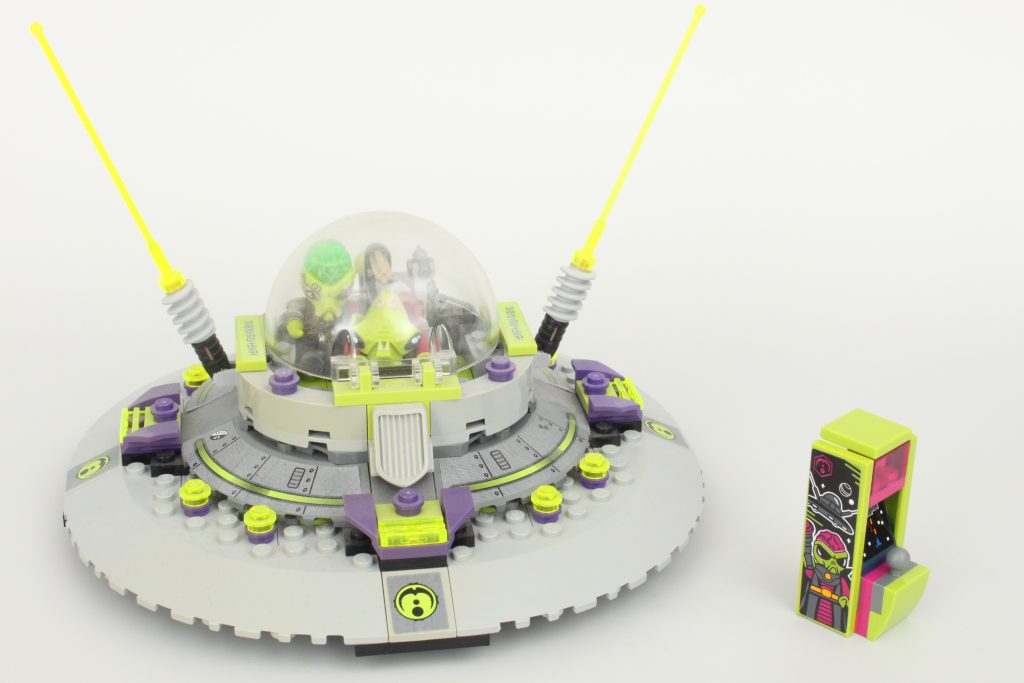 lego city 60421 Robot World Roller Coaster Park review 55 1024x683
