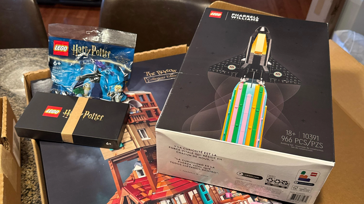 LEGO accidentally replaces Harry Potter freebie with unreleased set