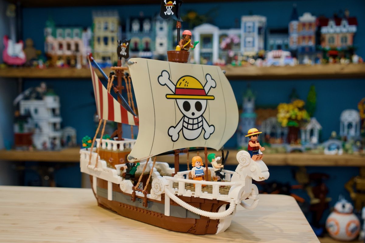 LEGO One Piece 75639 The Going Merry Pirate Ship critique 2 1200x800