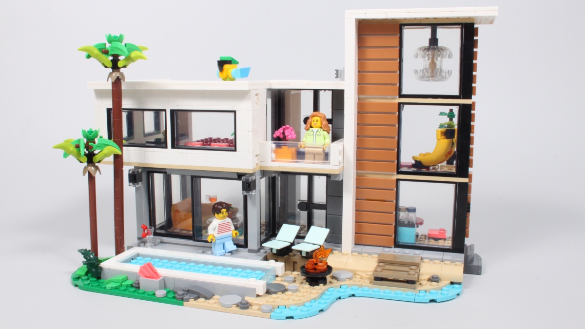 LEGO Creator 31153 Modern House is one retiring set not to miss in 2025