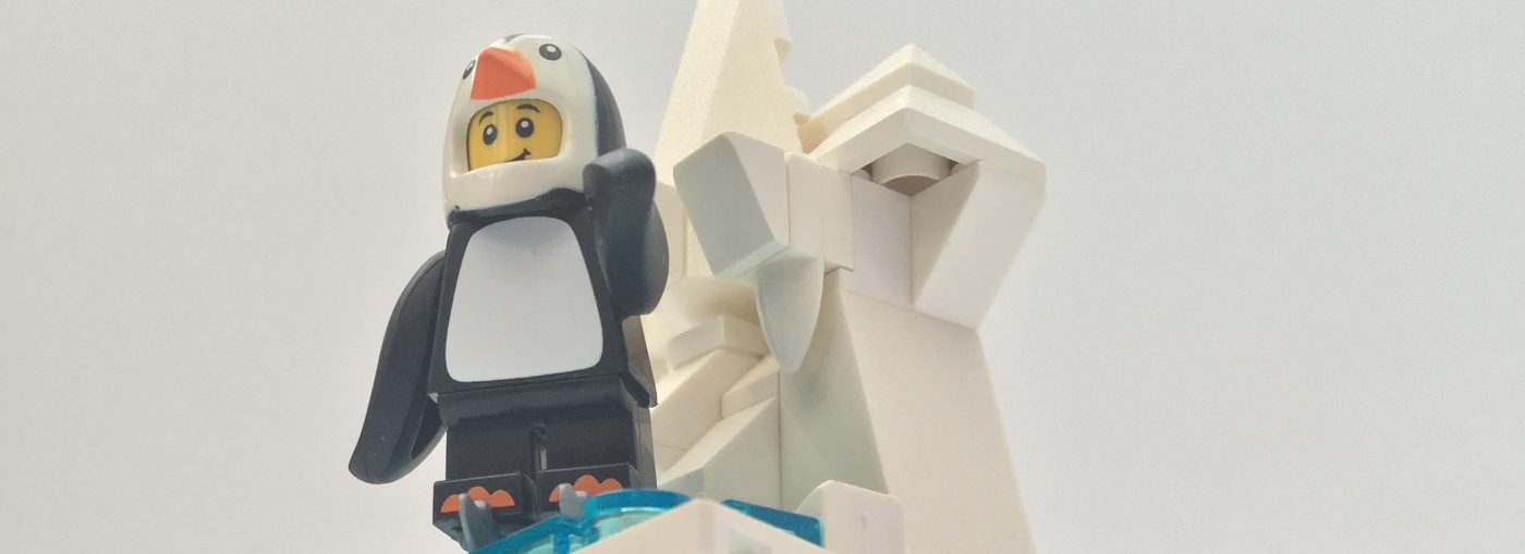 LEGO Collectible Minifigures Series 16 Vignettes: Penguin Boy