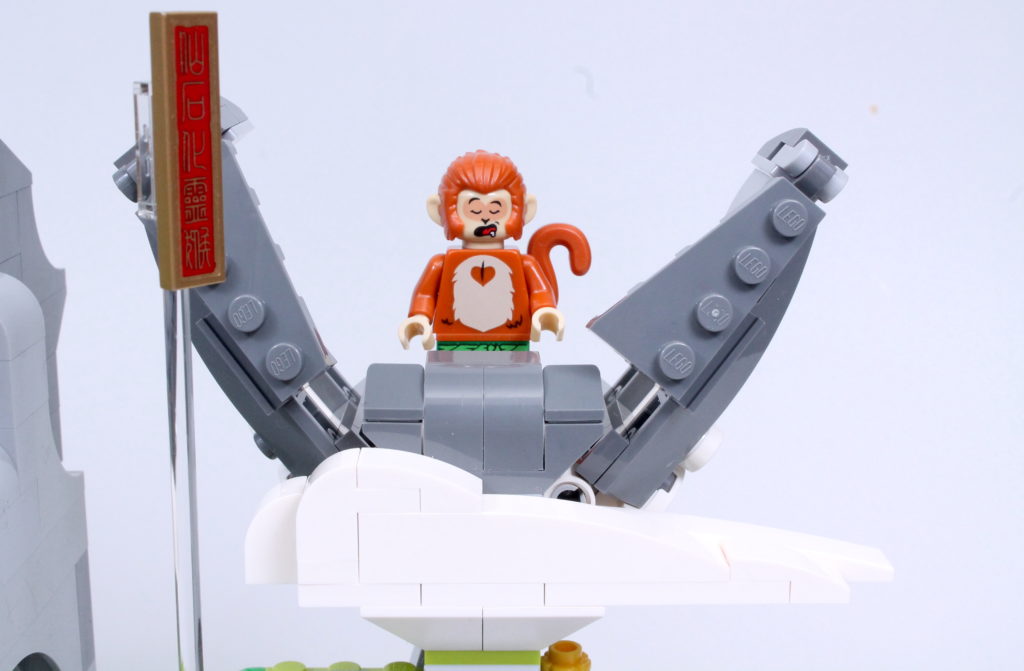 LEGO Monkie Kid The Legendary Flower Fruit Mountain review 12