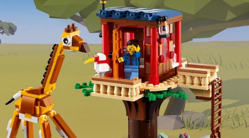 First official images of LEGO Creator Space Mining Mech and Tree House