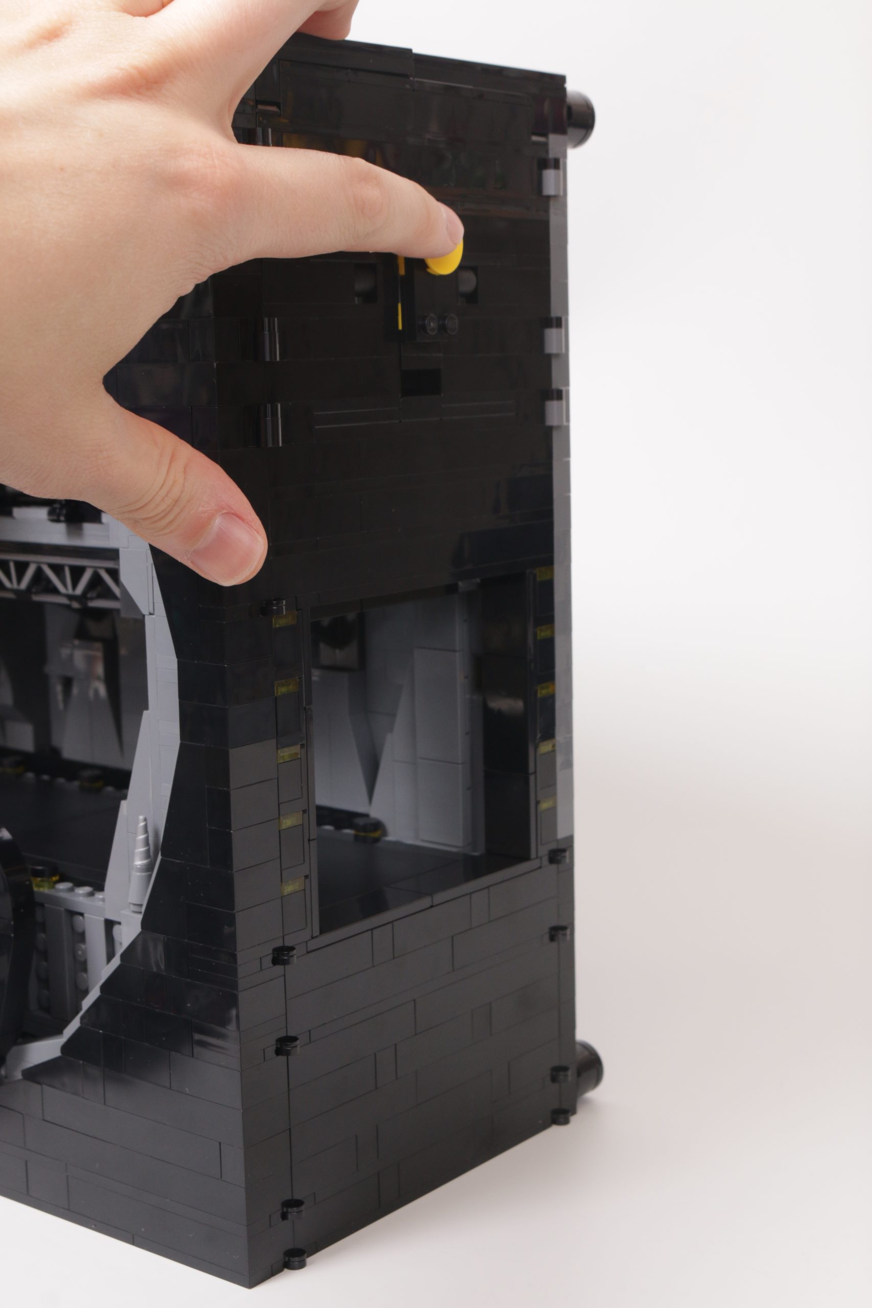 LEGO Batman 76252 Batcave – Shadow Box review 23 scaled