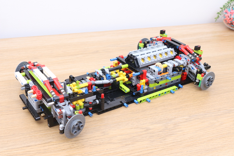 LEGO Technic 42115 Lamborghini Sian FKP 37 review 34