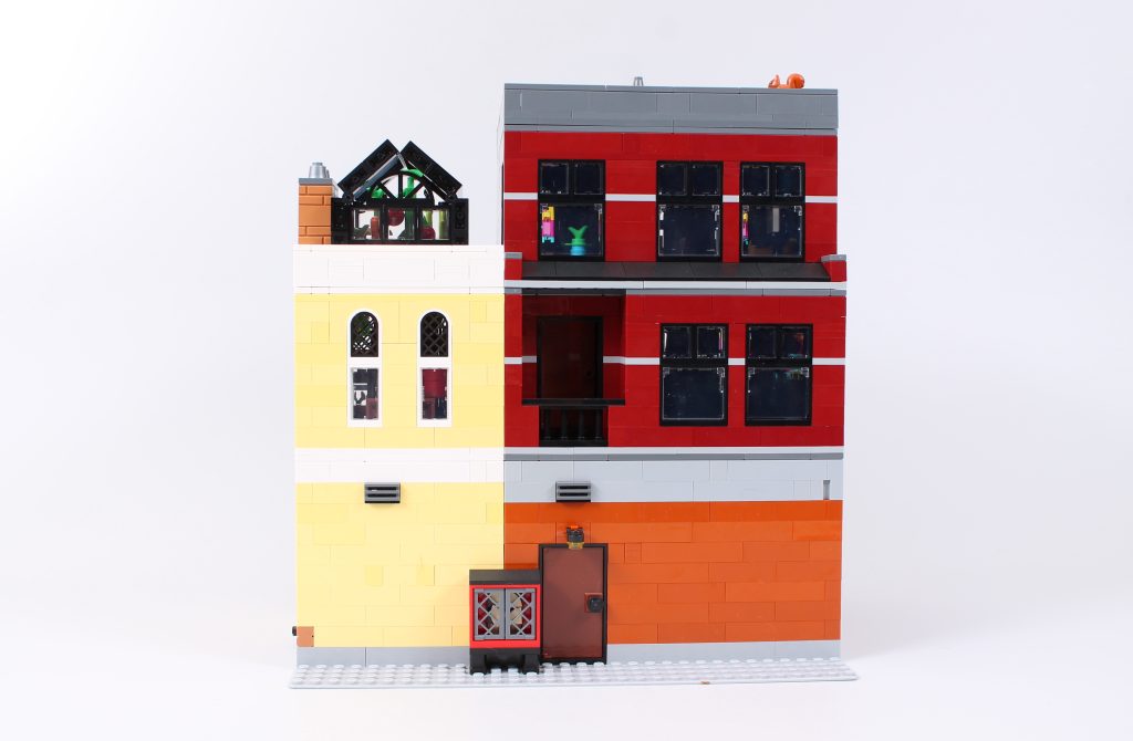 LEGO Icons 10312 Jazz Club review 14 1024x670