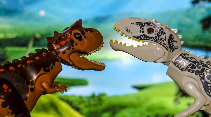 Brick Pic of the Day: Dino duel