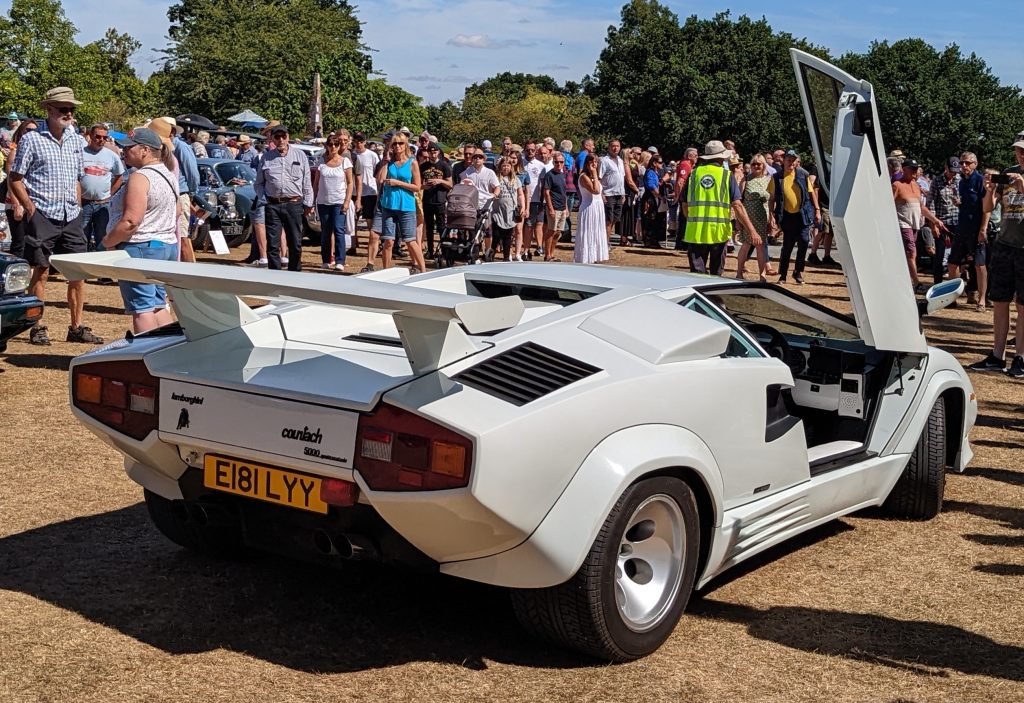 Lamborghini Countach 5000 Quattrovalvole 2 1024x703