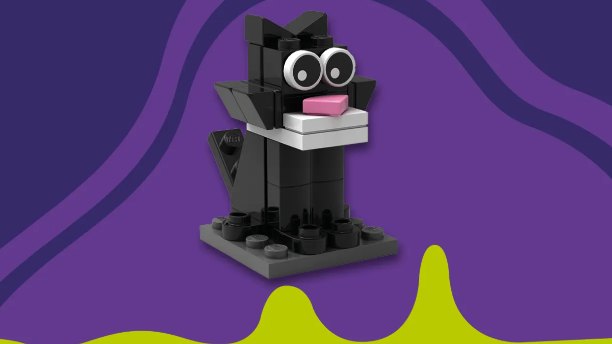 Two free LEGO Halloween make and take models available this weekend