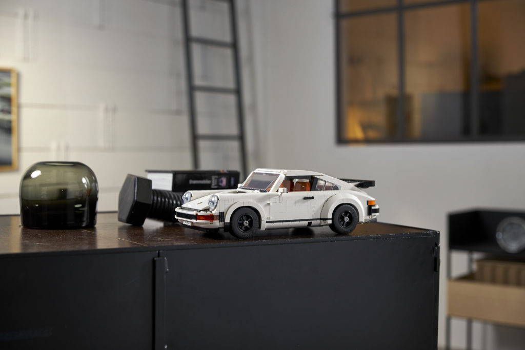 10295 Porsche 911 Turbo and 911 Targa 3