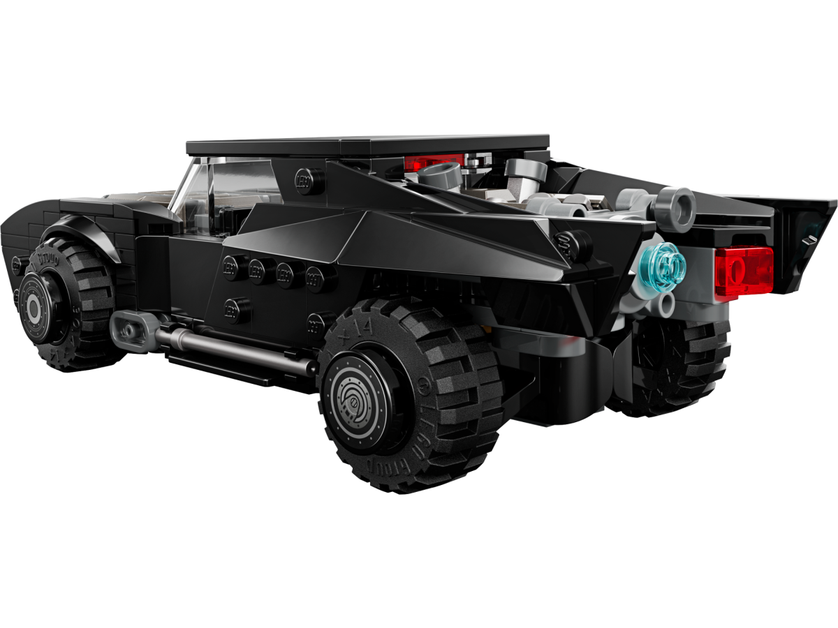LEGO DC 76332 The Batman Batmobile2 1200x900