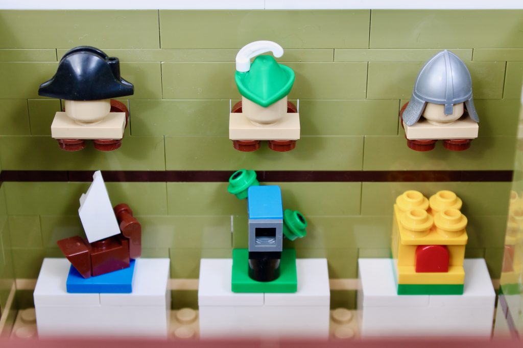LEGO Icons 10326 Natural History Museum review 37 1024x683