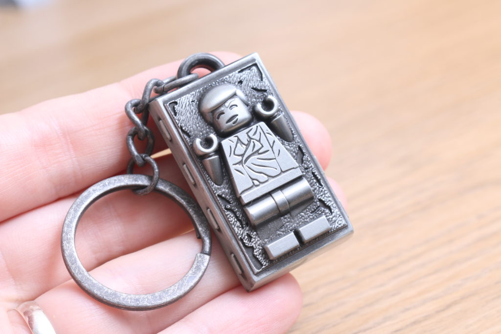 LEGO Star Wars Han Solo in Carbonite metal keychain gift with purchase VIP reward review 7