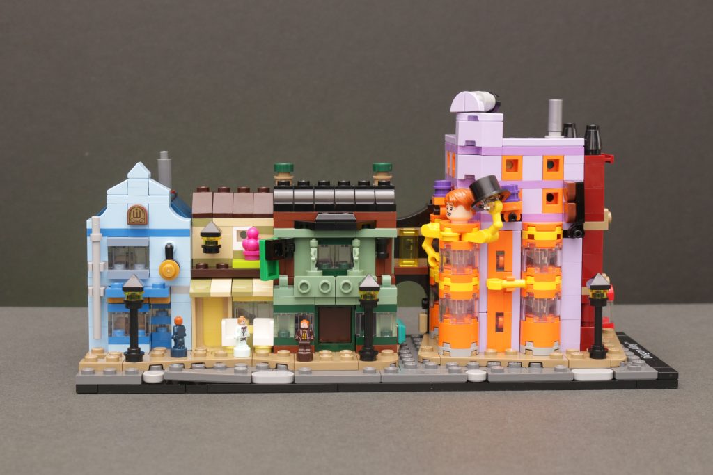 LEGO Harry Potter 76444 Diagon Alley Wizarding Shops review 64 1024x683
