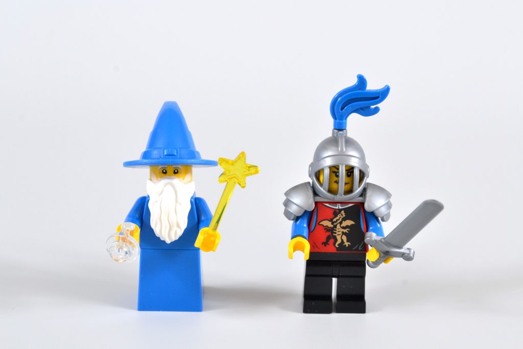 LEGO 40601 Majistos Magical Workshop 25 1024x683