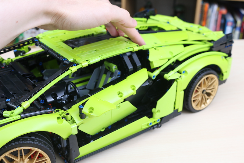 LEGO Technic 42115 Lamborghini Sian FKP 37 review 85