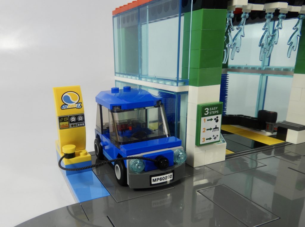 LEGO CITY 60292 Town Center review 3