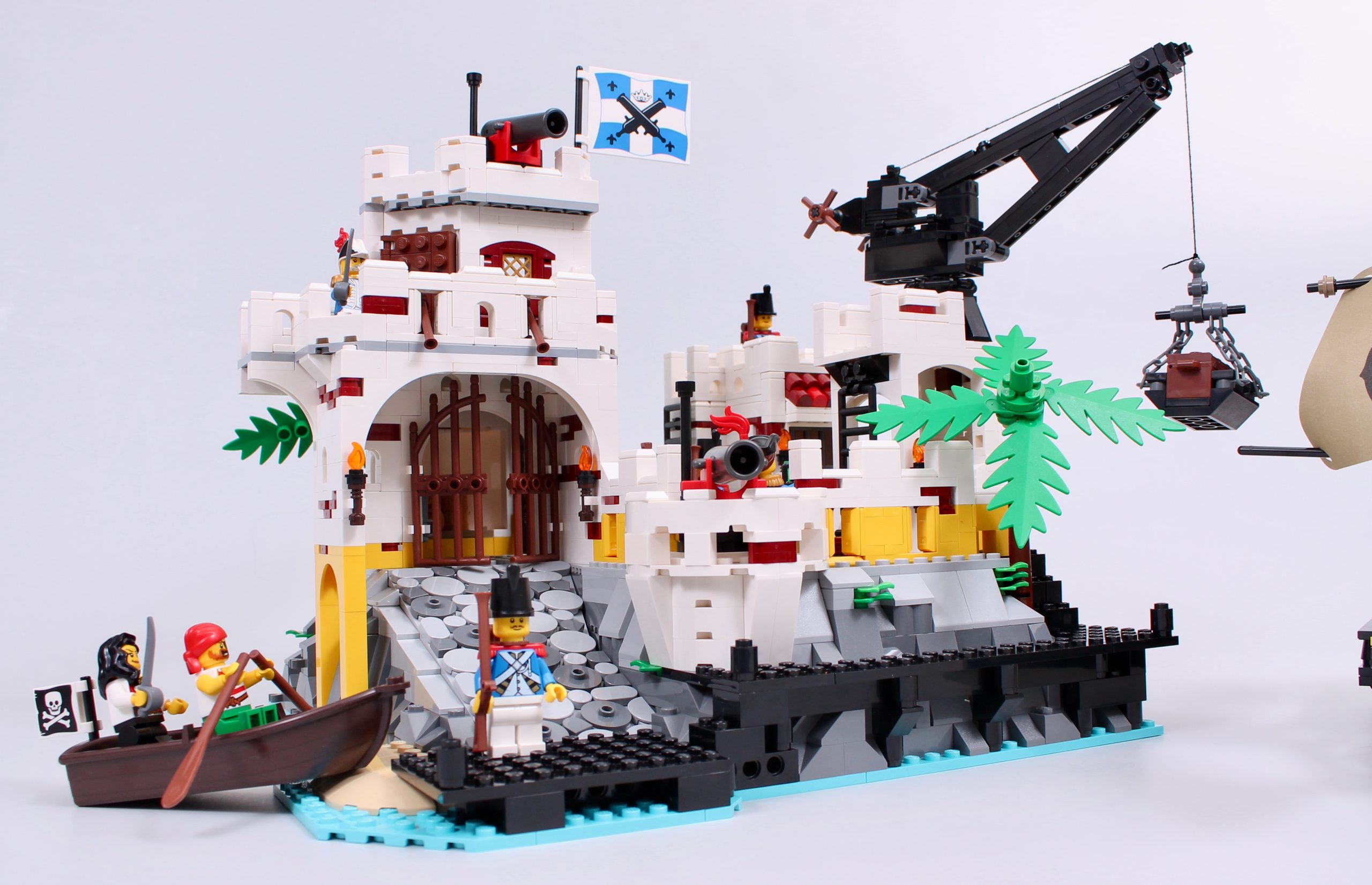 LEGO Icons 10320 Eldorado Fortress review 3 scaled