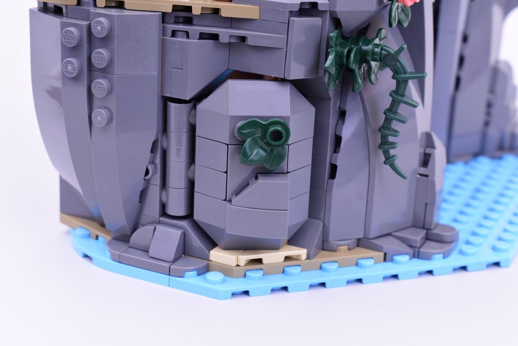 LEGO BrickLink Designer Program 910038 Ominous Isle review 33 1024x683