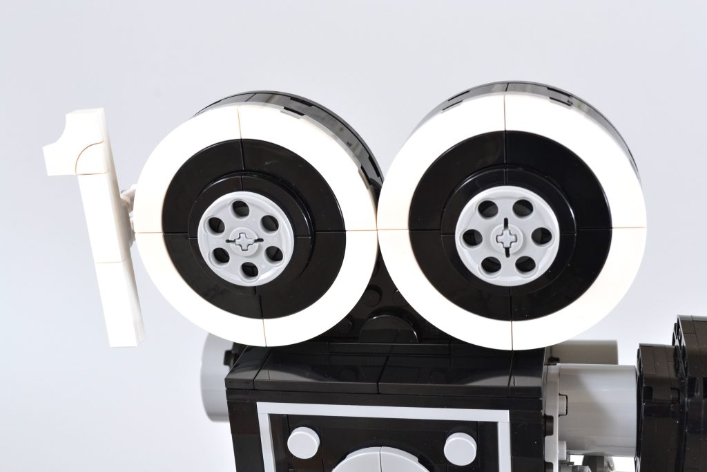 LEGO Disney 43230 Walt Disney Tribute Camera 22 1024x683