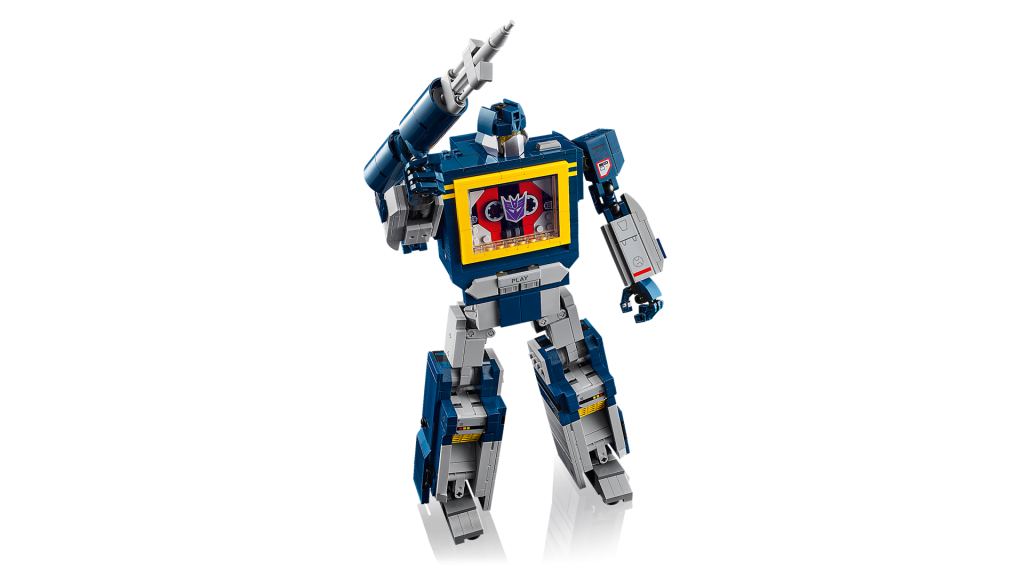 LEGO Icons 10358 Transformers Soundwave 27 1024x576