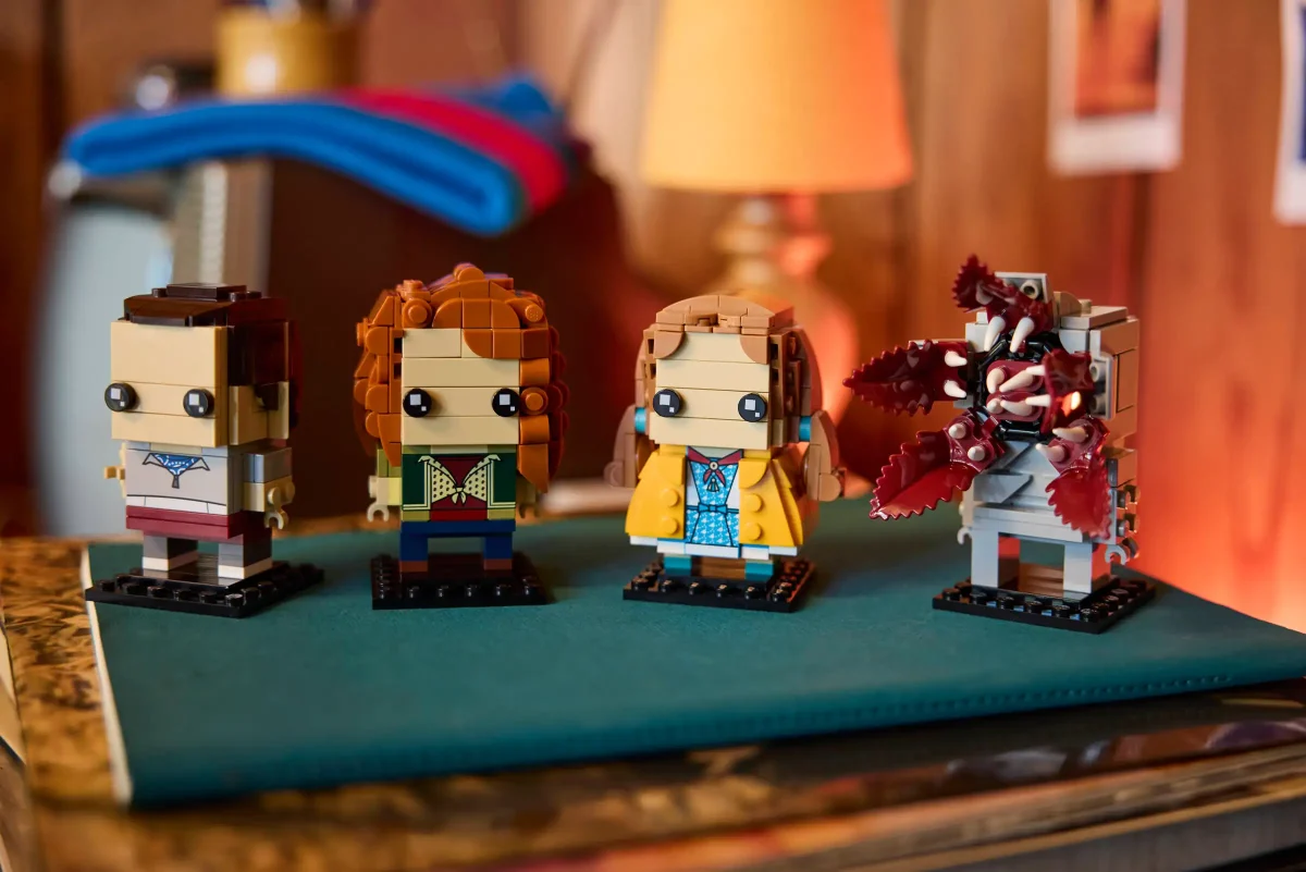 LEGO BrickHeadz Stranger Things 40879 Eleven Max Demogorgon and Holly Figures 6 1200x801