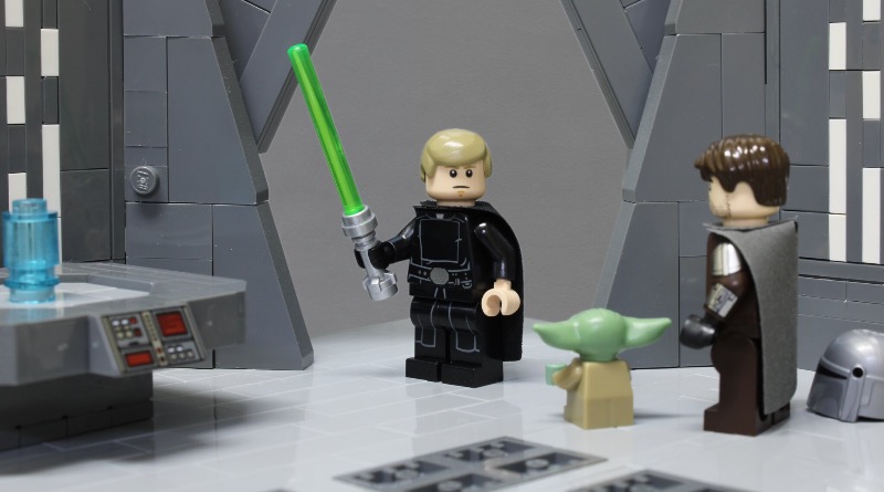 Brick Pic of the Day: Rescuing Grogu